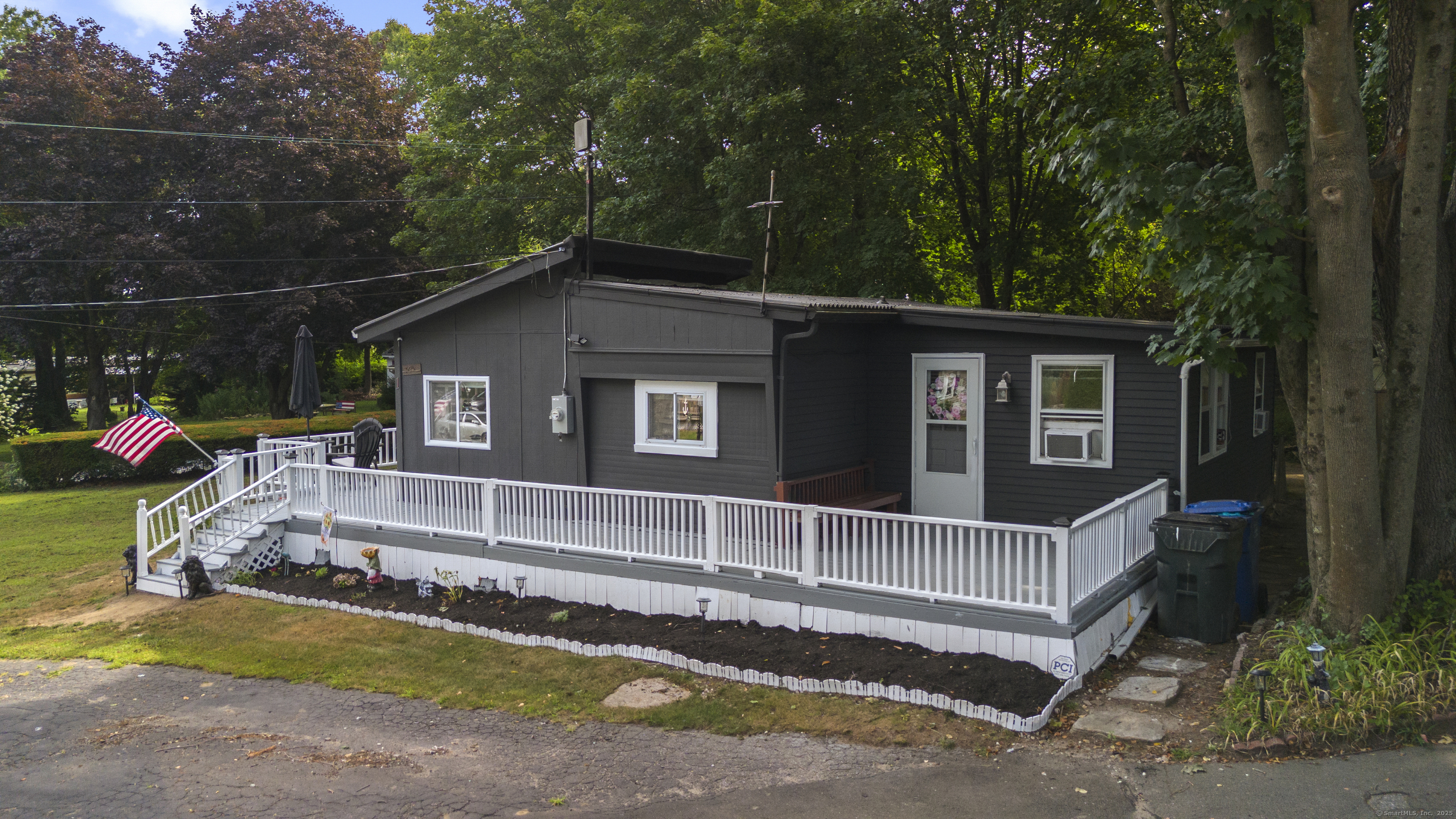 133 West Main Street MV1