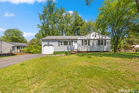 Photo of 21 Fawn Drive, Cheshire, CT 06410 (MLS # 24174427)