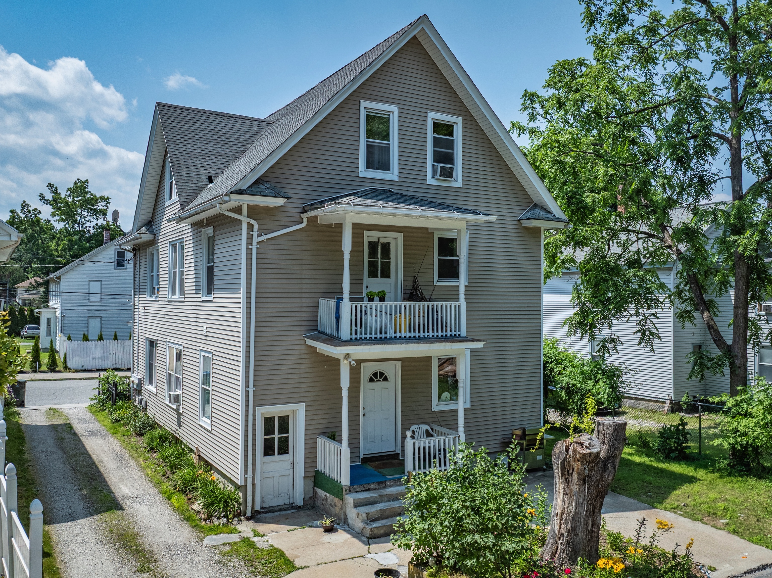 36 Lebanon Avenue