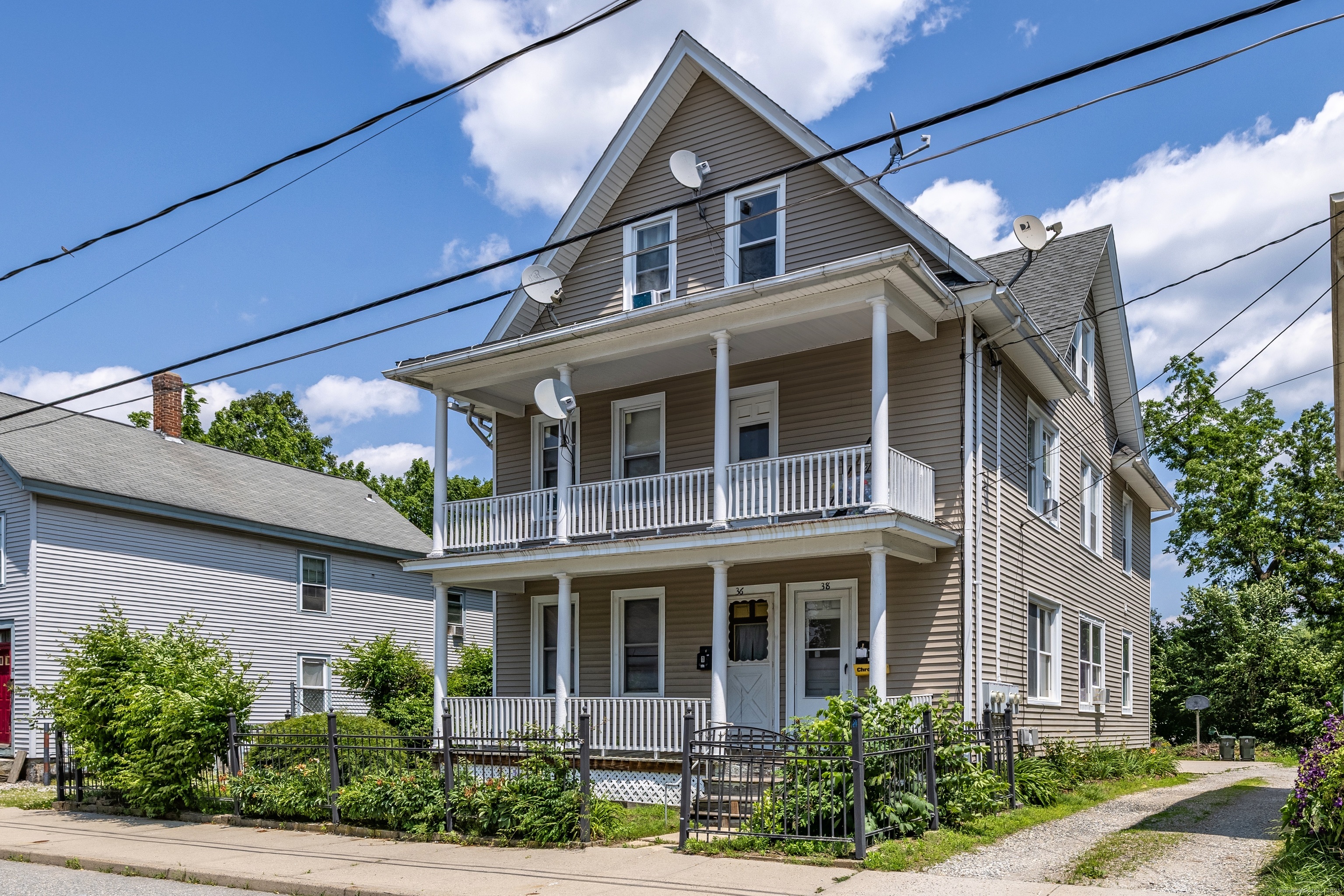36 Lebanon Avenue