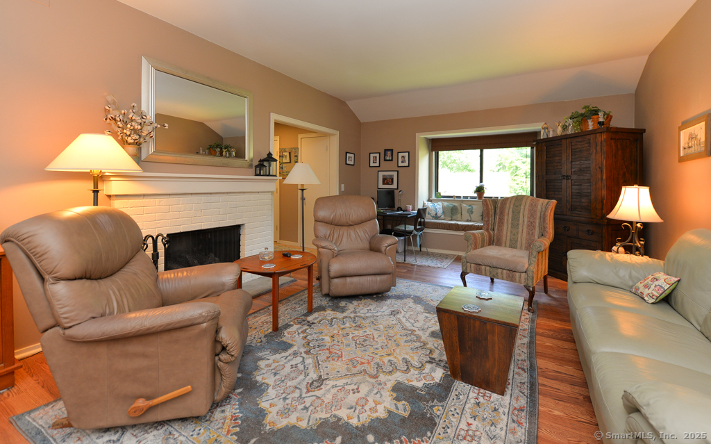 257 Heritage Village B