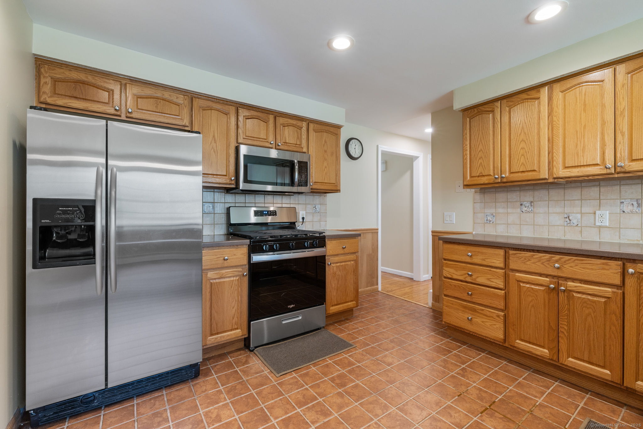 45 Ledgecrest Terrace, Manchester, Connecticut image 12