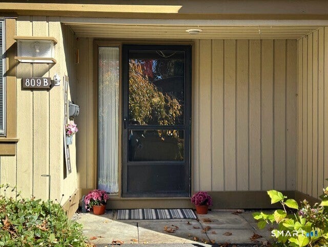 809 Heritage Village B