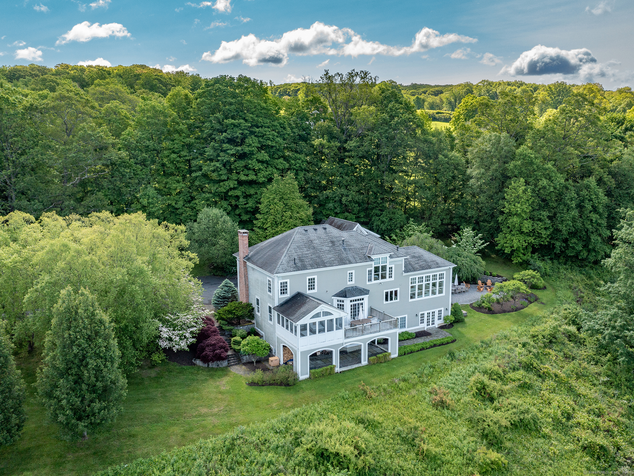 293 Lake Road
