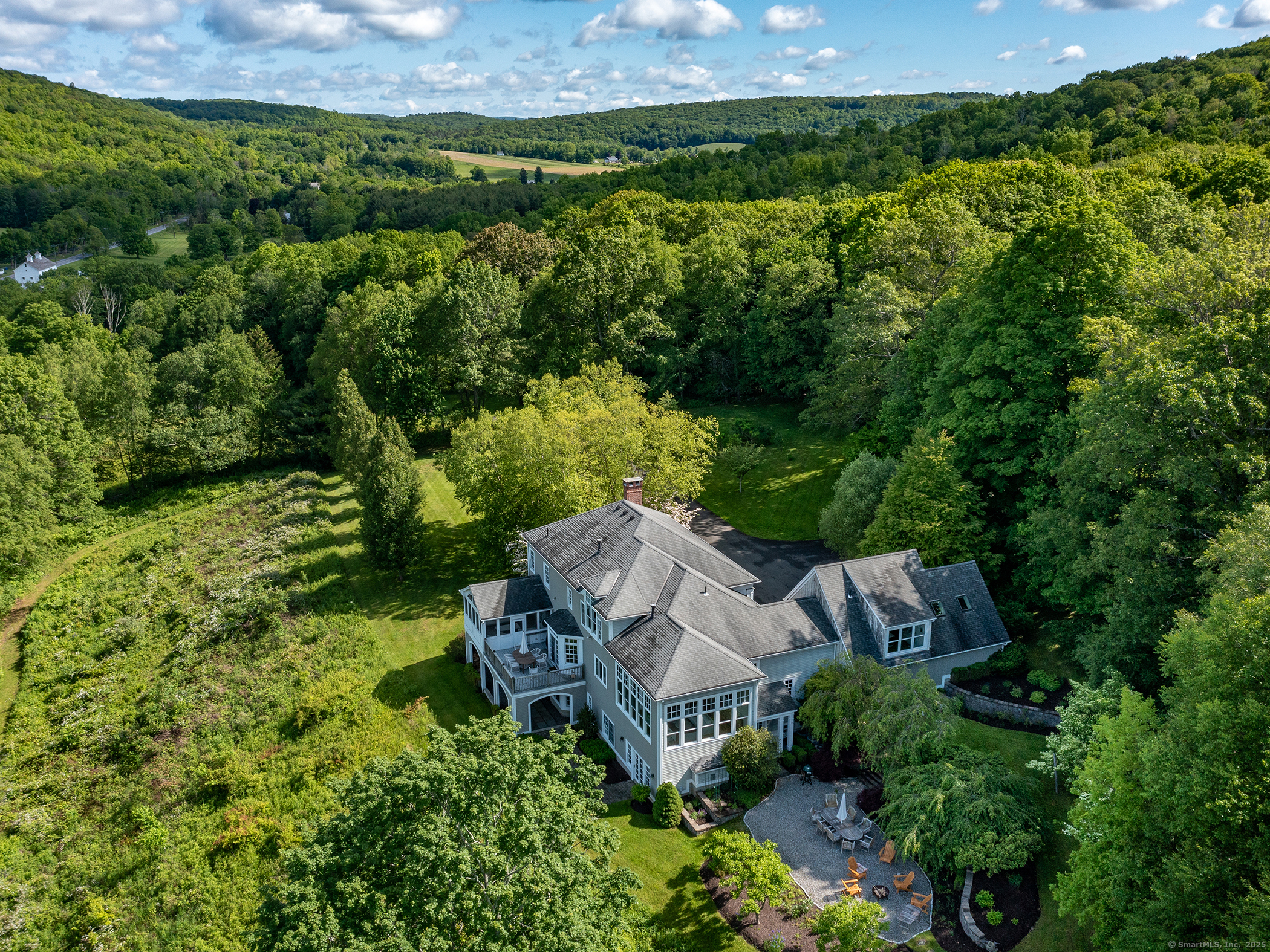 293 Lake Road