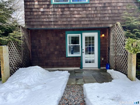 Tiny photo for 133 Boston Post Road, Old Lyme, CT 06371 (MLS # 24156439)