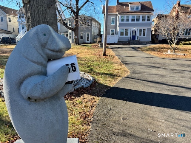 New Haven, Connecticut 06512, United States, 2 Bedrooms Bedrooms, ,1 BathroomBathrooms,Residential,Active,256330