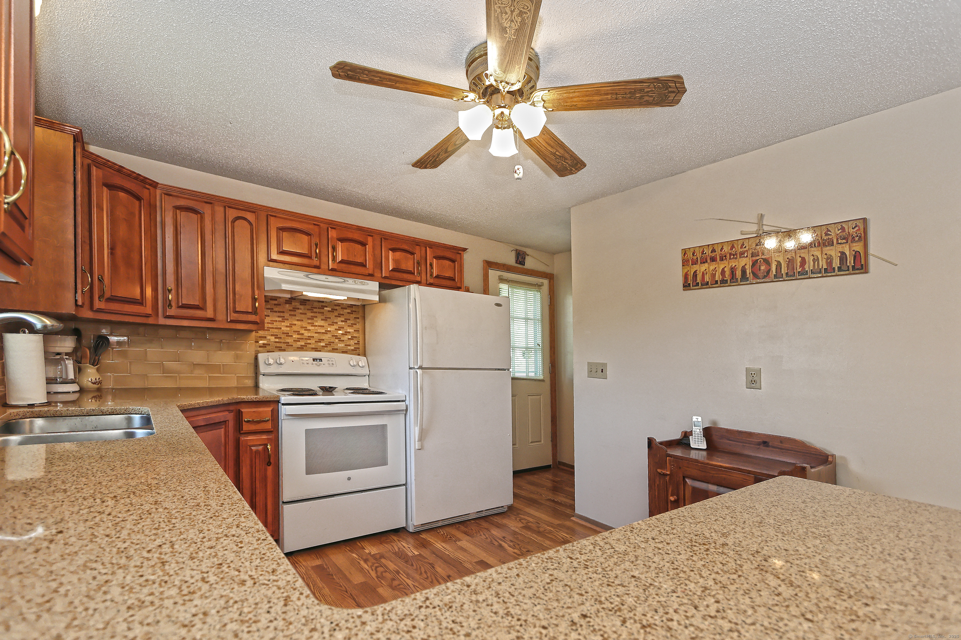 9 Frankie Lane, Plymouth, Connecticut image 19