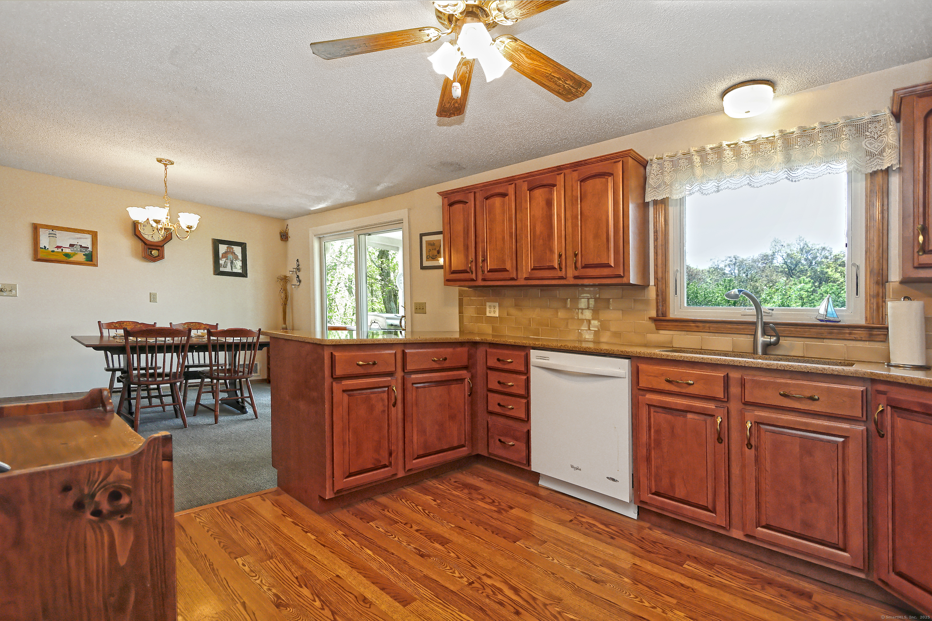 9 Frankie Lane, Plymouth, Connecticut image 21