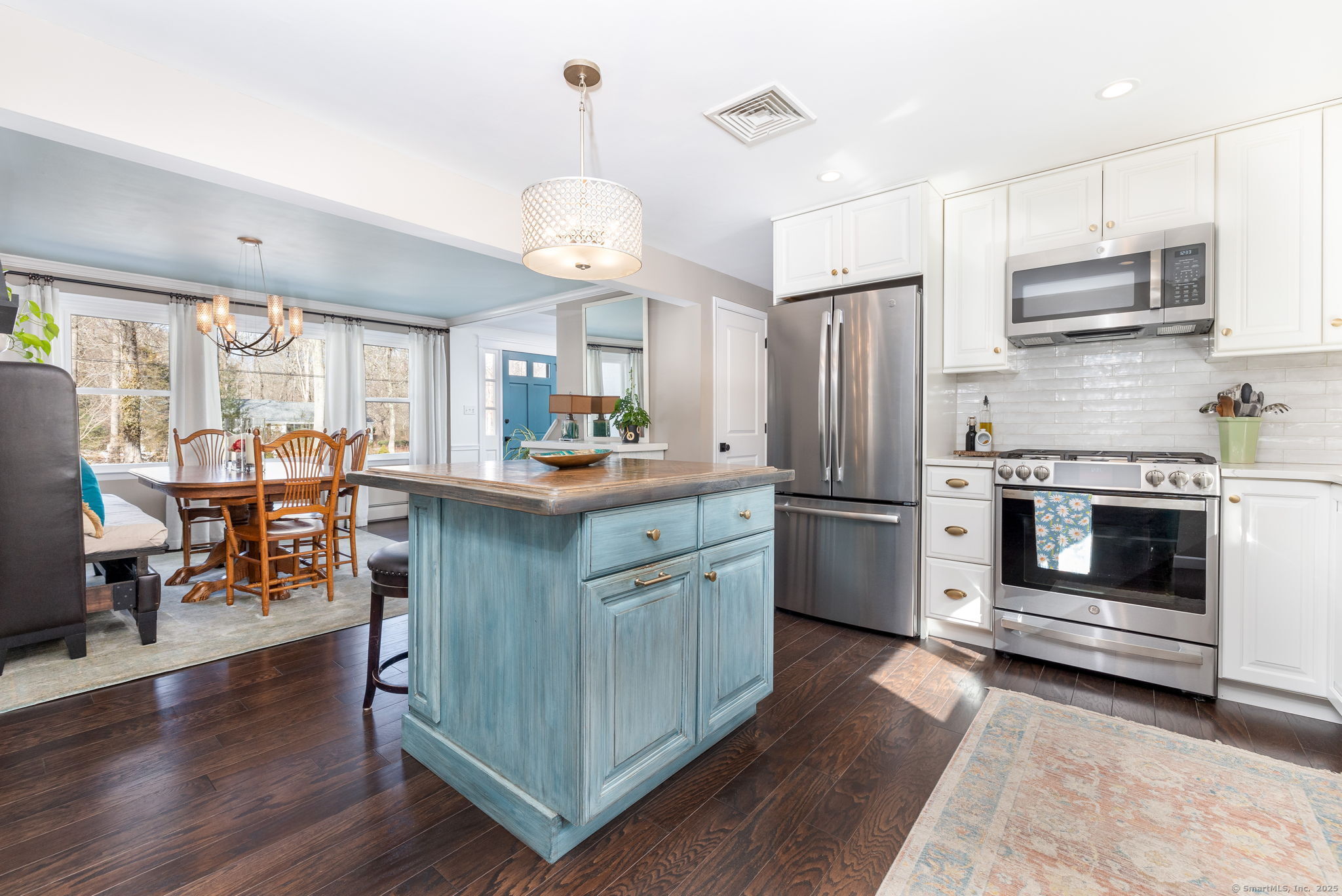 25 Rolling Meadow Road, Madison, Connecticut image 12