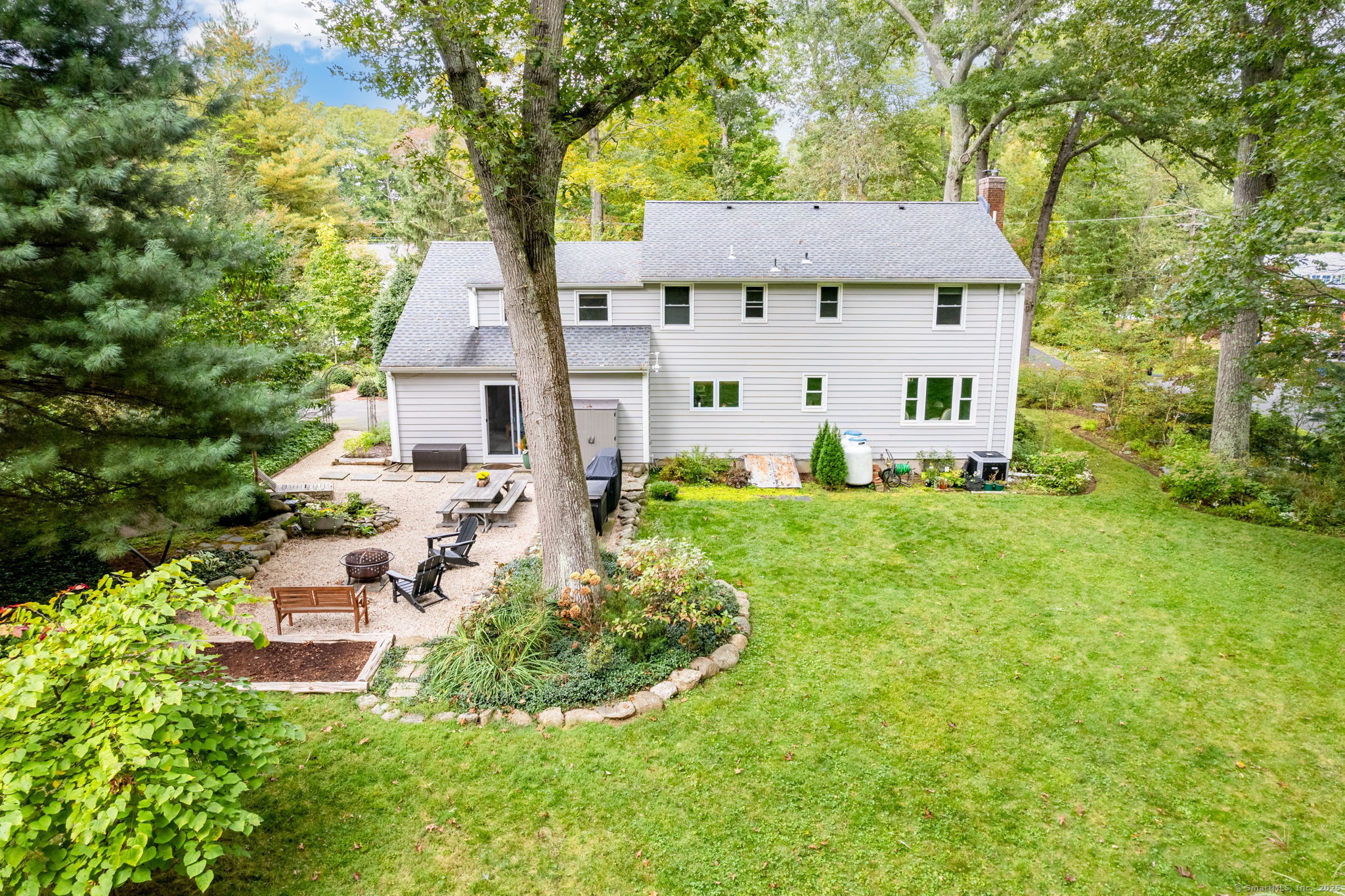 25 Rolling Meadow Road, Madison, Connecticut image 30