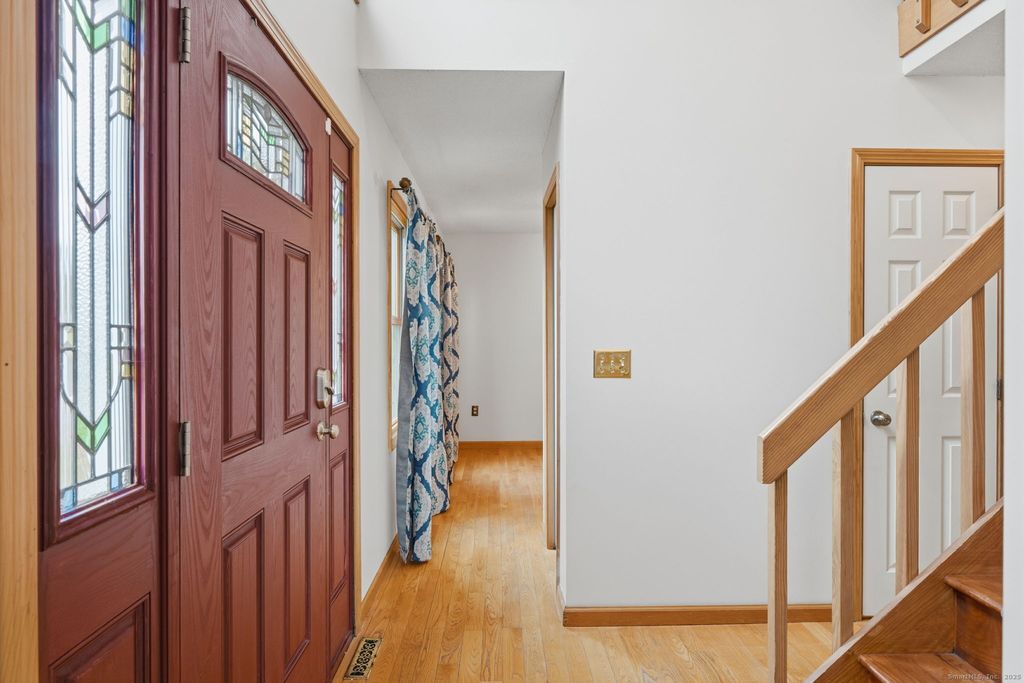 Photo of 27 Valley Drive, Middletown, CT 06457 (MLS # 24135299)