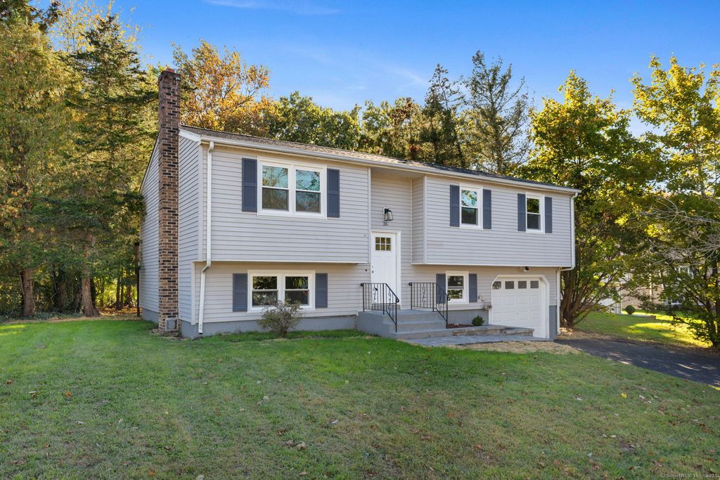 Photo of 36 Red Fox Lane, Meriden, CT 06451 (MLS # 24132978)