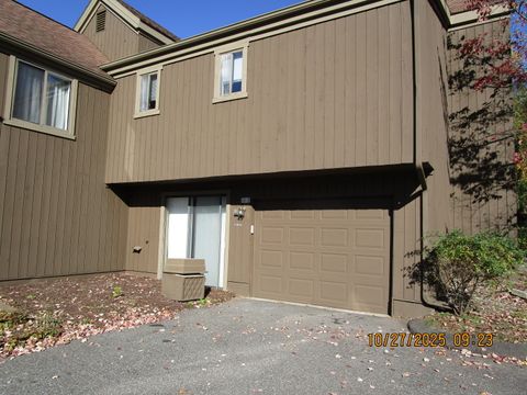 Tiny photo for 619B Erie Lane #619B, Stratford, CT 06614 (MLS # 24135294)