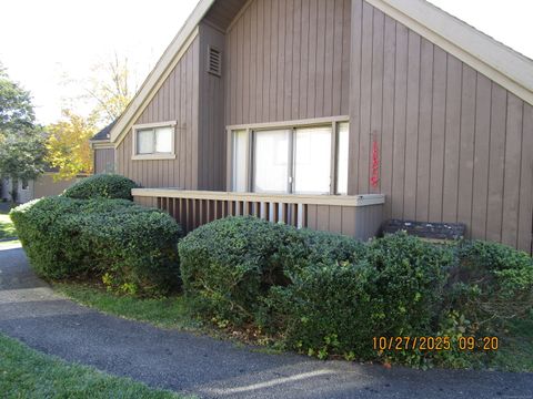Tiny photo for 619B Erie Lane #619B, Stratford, CT 06614 (MLS # 24135294)