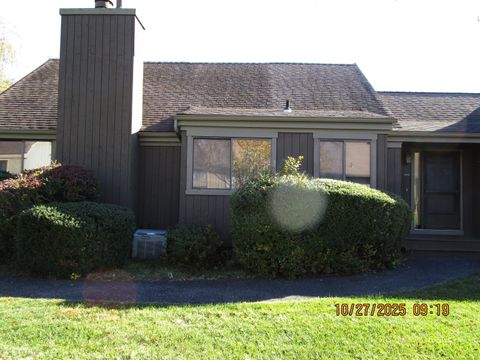 Tiny photo for 619B Erie Lane #619B, Stratford, CT 06614 (MLS # 24135294)