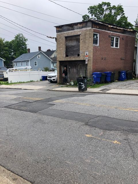 16 East Pearl Street Torrington CT 06790