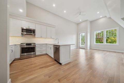 Tiny photo for 8 Husted Lane #2D, New Canaan, CT 06840 (MLS # 24150806)