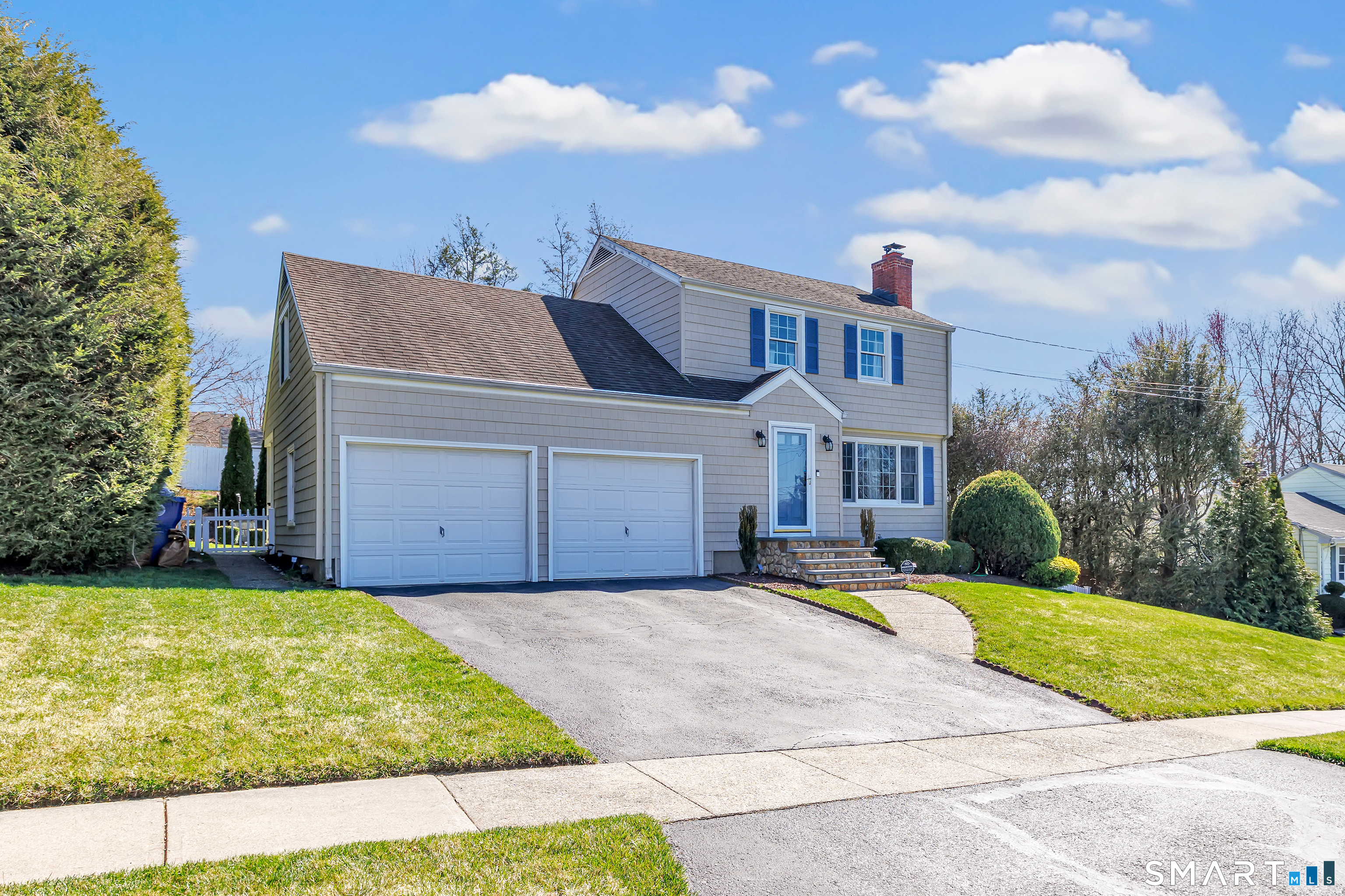 155 Blueberry Lane