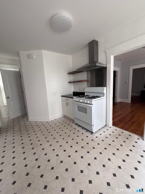 Photo of 86 Hinman Street #1, West Haven, CT 06516 (MLS # 24185786)