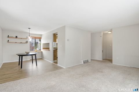 Tiny photo for 134 Trolley Crossing Lane #134, Middletown, CT 06457 (MLS # 24150379)