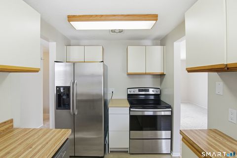 Tiny photo for 134 Trolley Crossing Lane #134, Middletown, CT 06457 (MLS # 24150379)