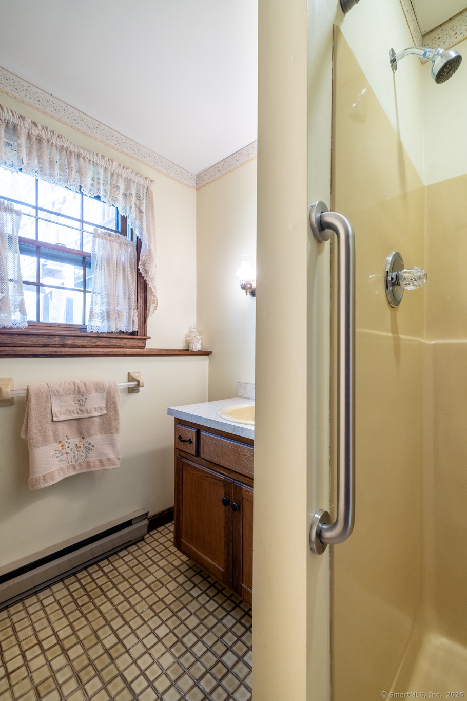28 Caribou Way, Montville, Connecticut image 17