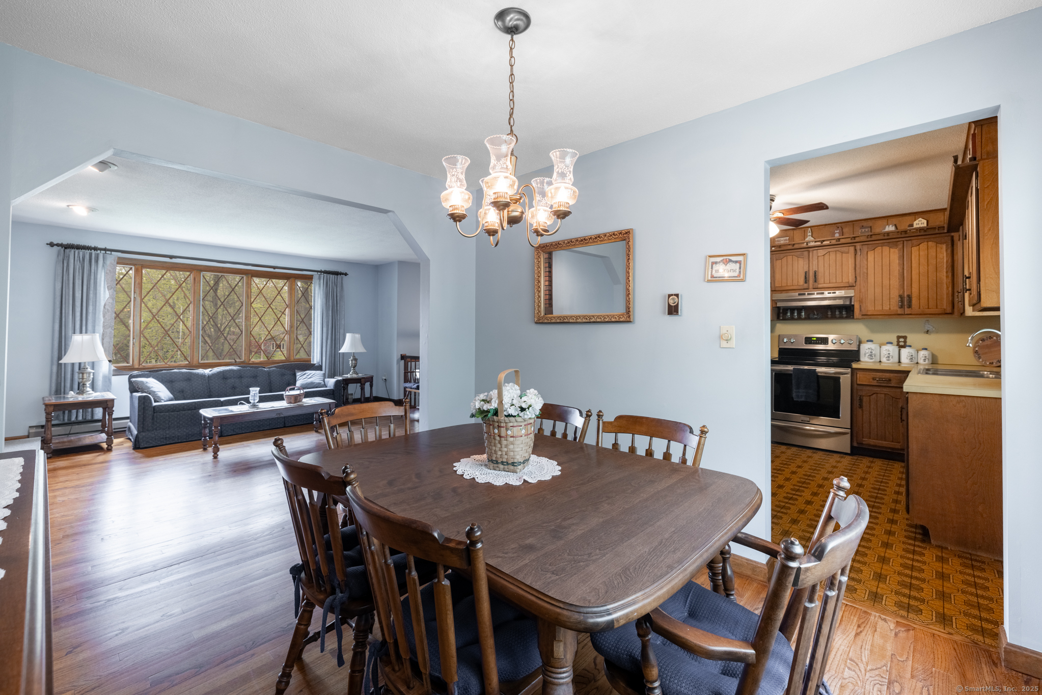 28 Caribou Way, Montville, Connecticut image 5