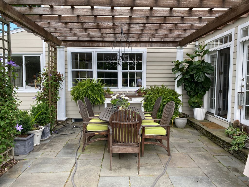 Photo of 6 Sarah Sanford Road W, Bridgewater, CT 06752 (MLS # 24141348)