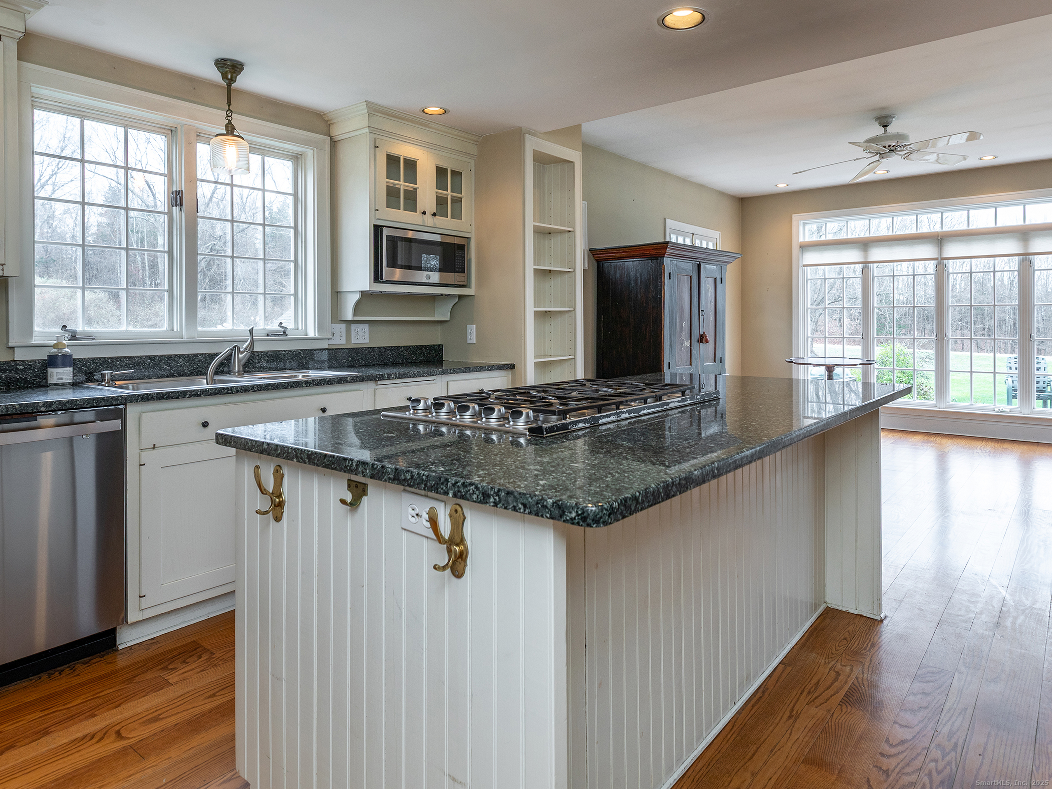 6 Sarah Sanford Road West