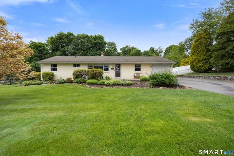 Photo of 139 Contour Drive, Cheshire, CT 06410 (MLS # 24175579)
