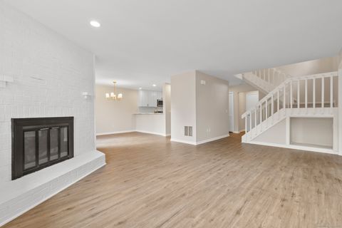 Tiny photo for 180 Dusky Lane #180, Suffield, CT 06078 (MLS # 24143883)