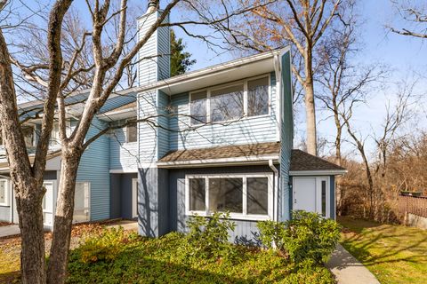 Tiny photo for 180 Dusky Lane #180, Suffield, CT 06078 (MLS # 24143883)