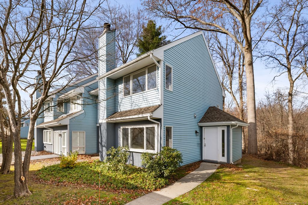 Photo of 180 Dusky Lane #180, Suffield, CT 06078 (MLS # 24143883)