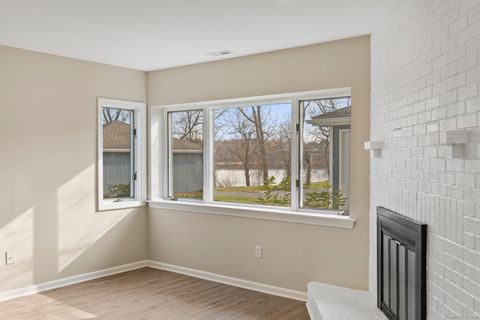 Tiny photo for 180 Dusky Lane #180, Suffield, CT 06078 (MLS # 24143883)