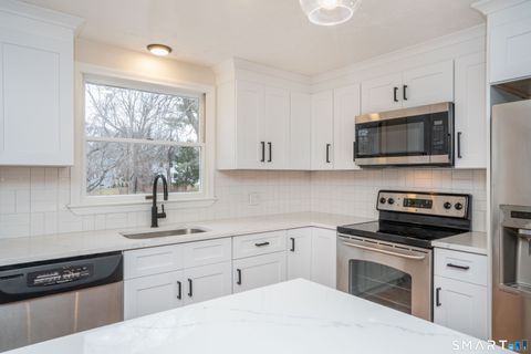 Tiny photo for 28 Maude Circle, Windsor, CT 06095 (MLS # 24149163)