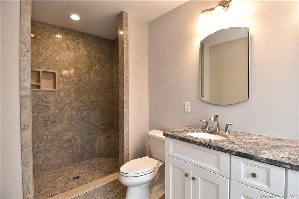 46 Village Crossing #46, East Lyme, Connecticut image 16
