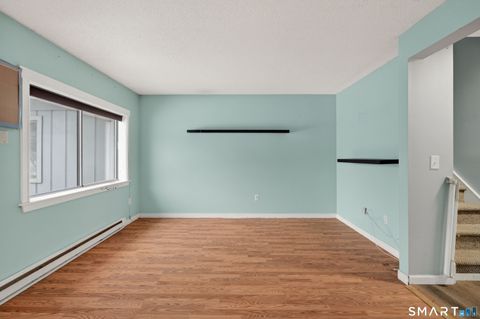 Tiny photo for 124 Lantern Park Drive #3, Naugatuck, CT 06770 (MLS # 24145362)