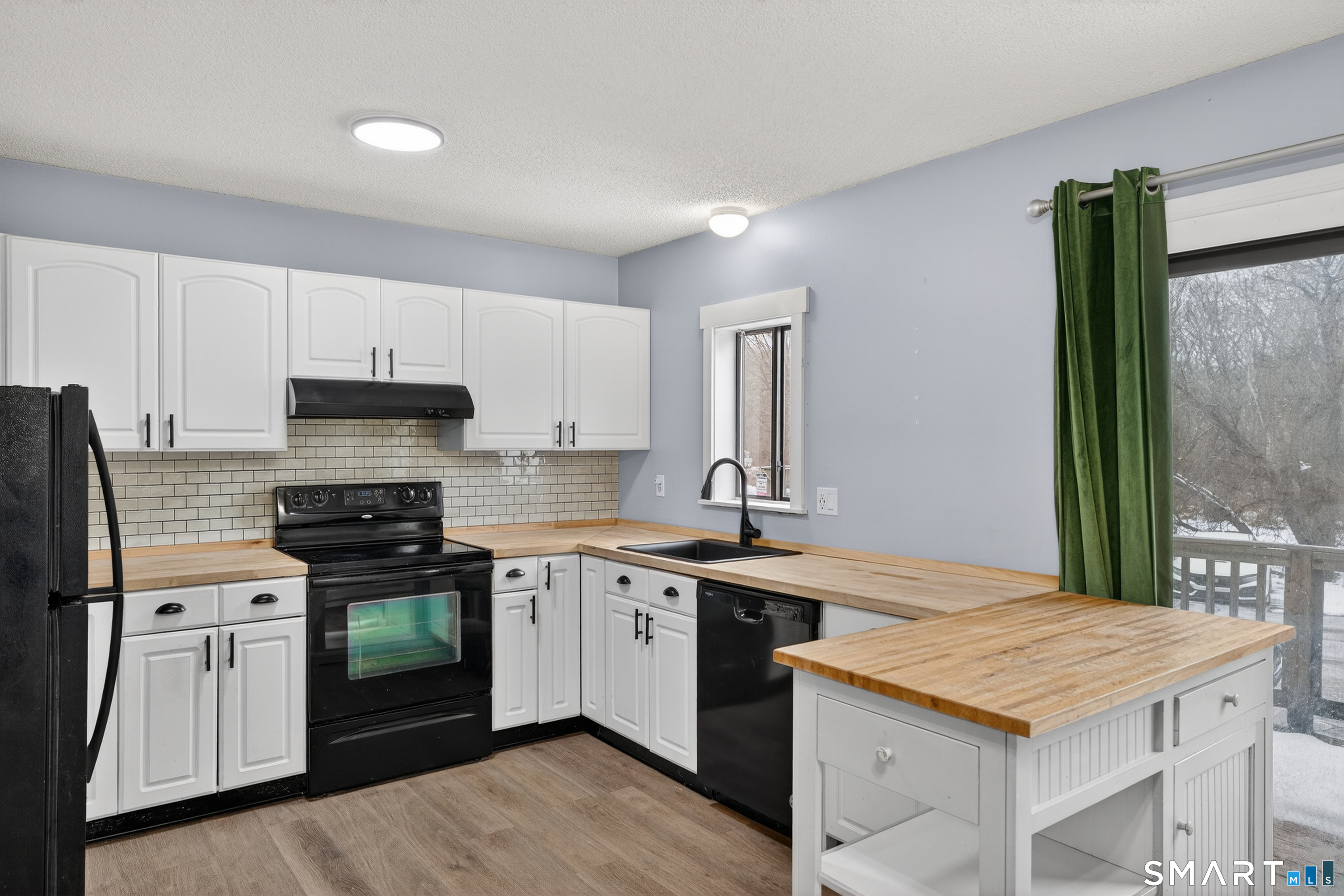 124 Lantern Park Drive 3