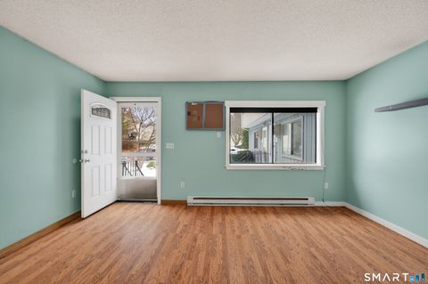 Tiny photo for 124 Lantern Park Drive #3, Naugatuck, CT 06770 (MLS # 24145362)