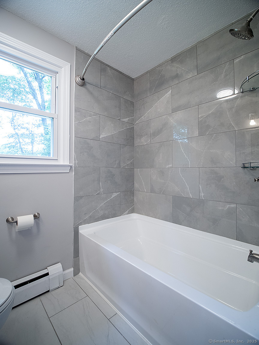 179 Anns Farm Road, Hamden, Connecticut image 26