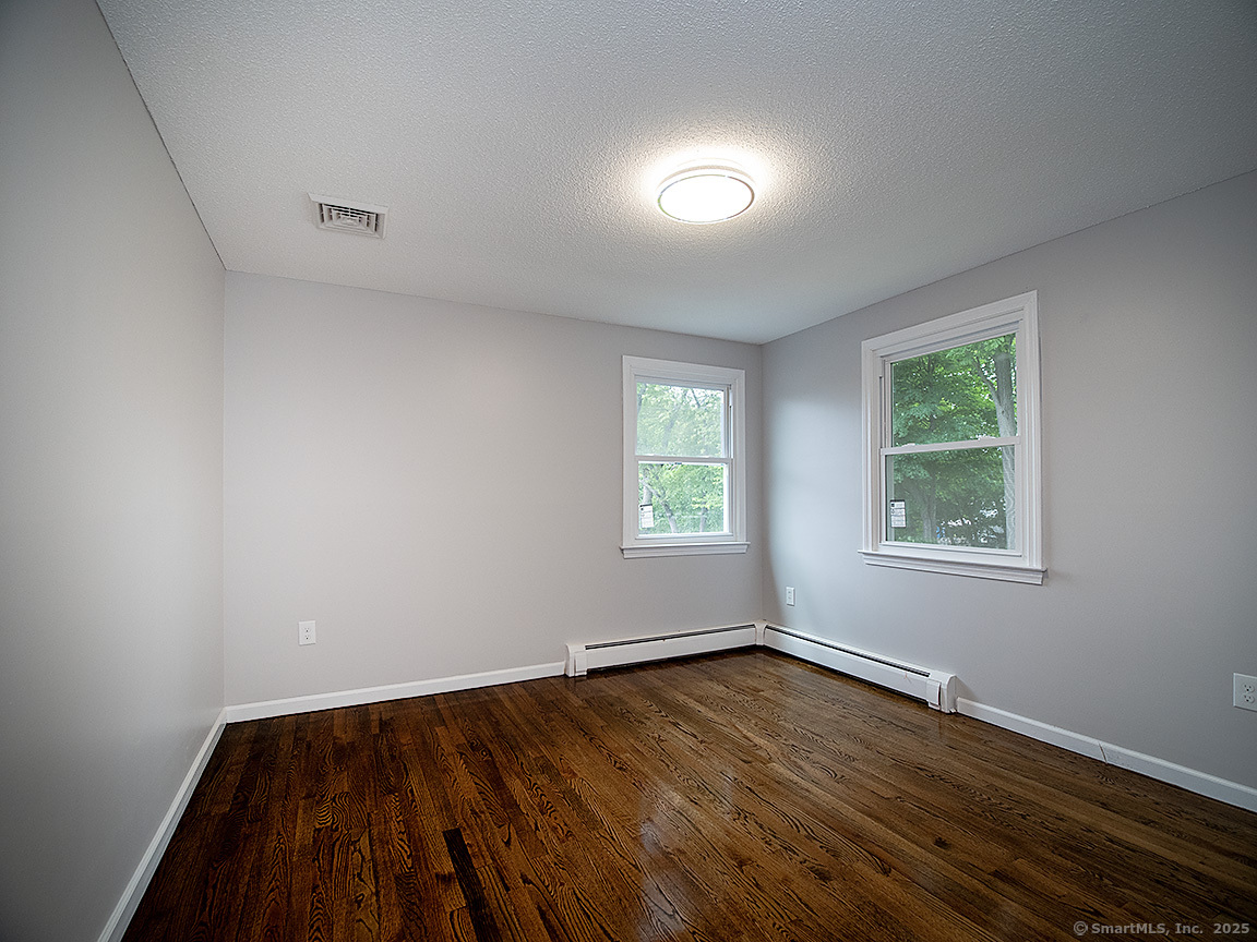179 Anns Farm Road, Hamden, Connecticut image 16