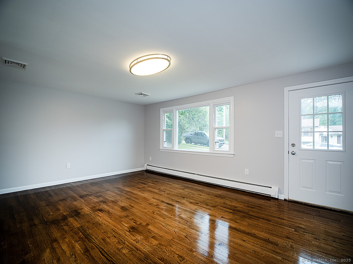 179 Anns Farm Road, Hamden, Connecticut image 11