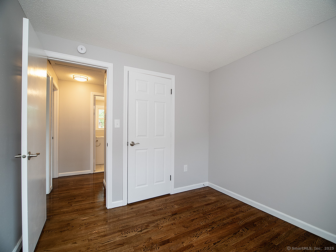 179 Anns Farm Road, Hamden, Connecticut image 22