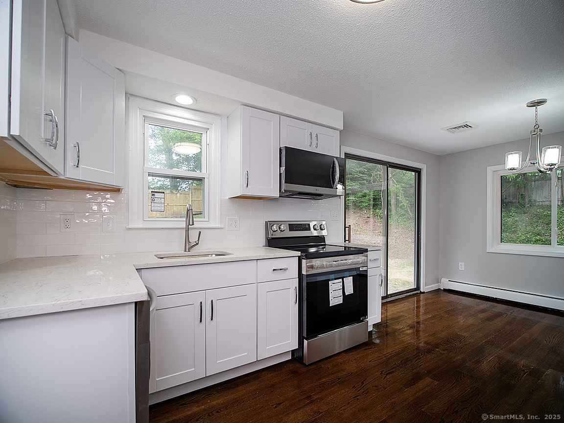 179 Anns Farm Road, Hamden, Connecticut image 12