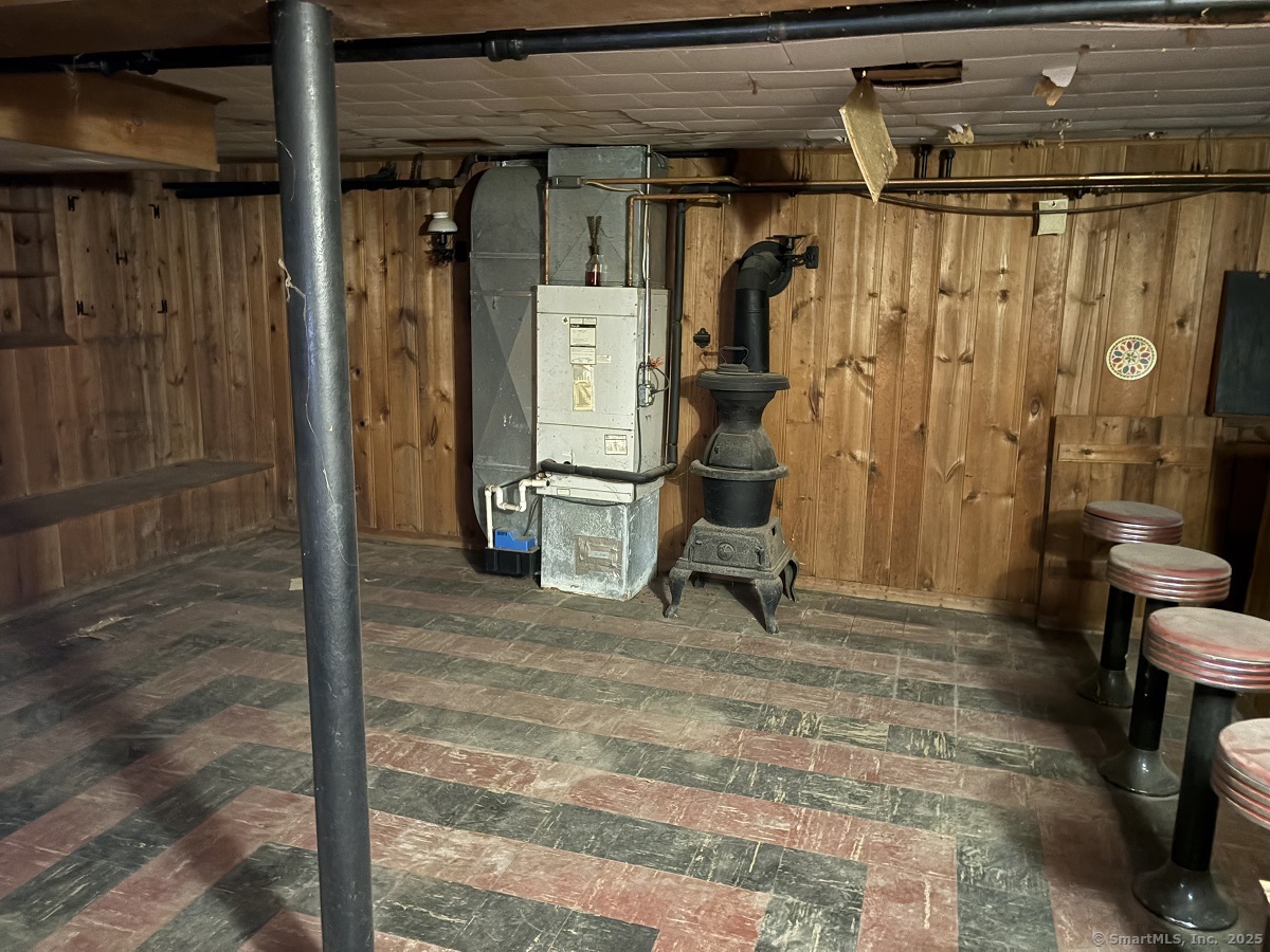 50 Forest Hill Road, North Haven, Connecticut image 14