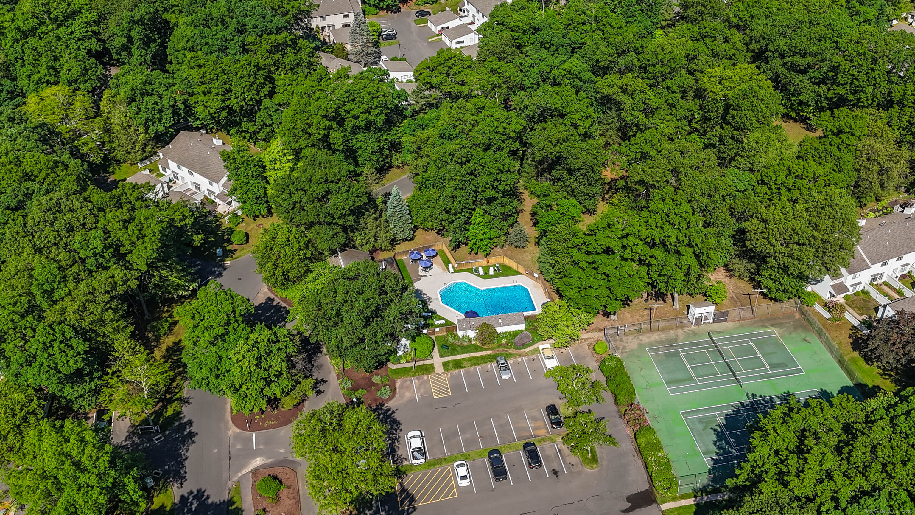 24 Farmington Chase Crescent, Farmington, Connecticut image 25