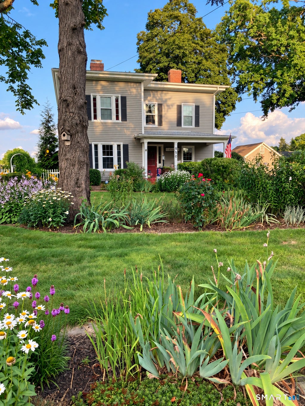 Photo of 550 Maple Street, Wethersfield, CT 06109 (MLS # 24215428)
