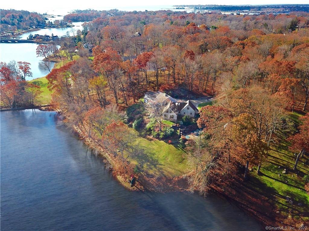 Photo 1 of 28 Swifts Lane, Darien, Connecticut, $2,800,000, Web #: 170026694