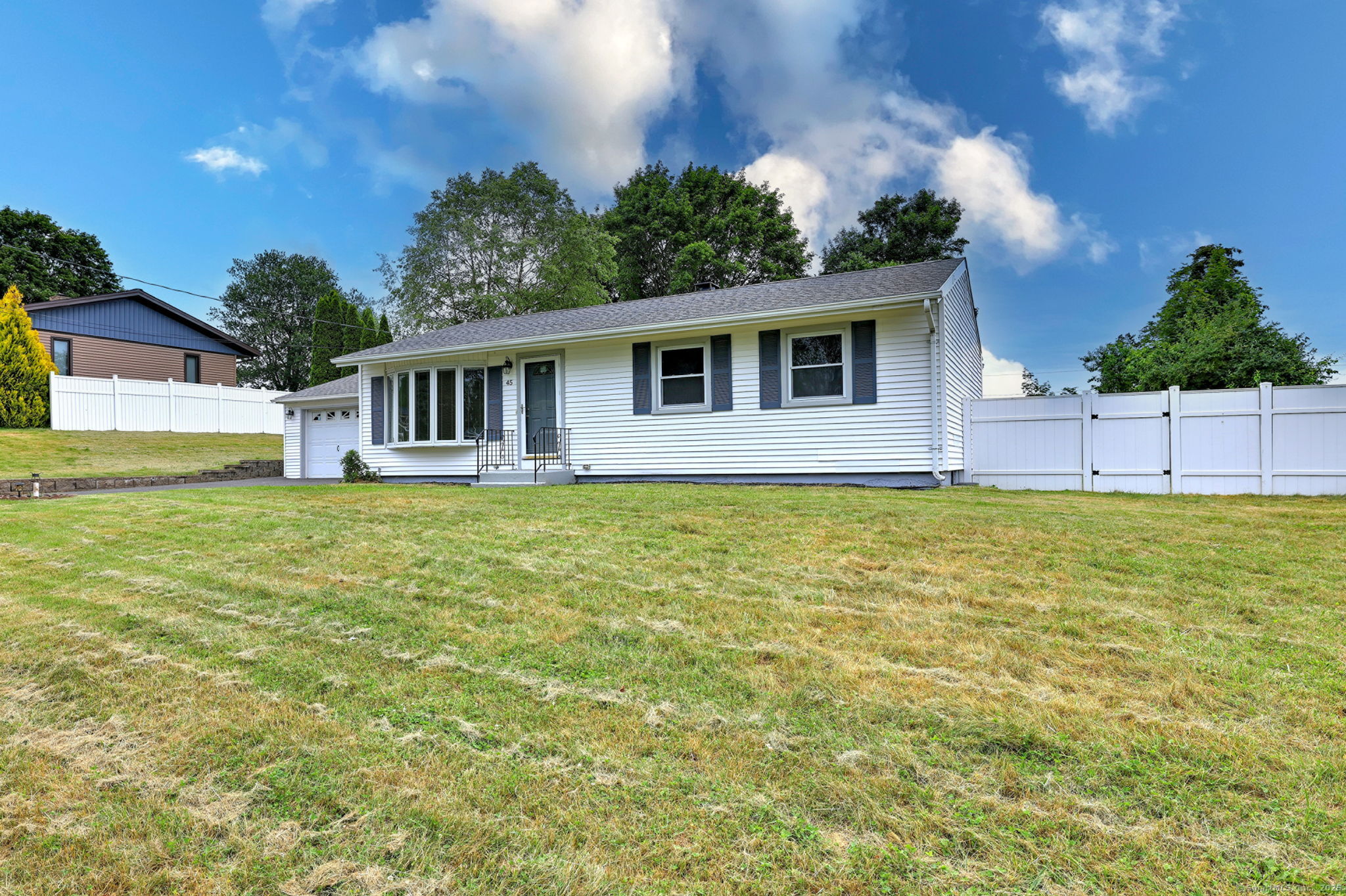 45 Sherwood Avenue